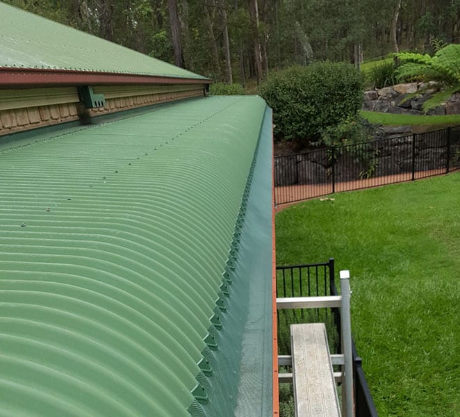 Home 4 gutter guard img 03